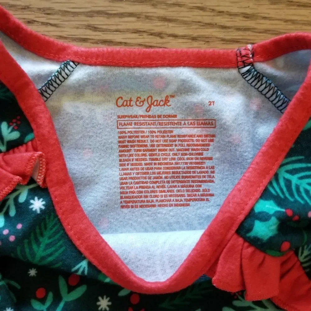 Cat & Jack 2T Christmas Sleep Dress with Matching Doll Sleep Dress NWOT